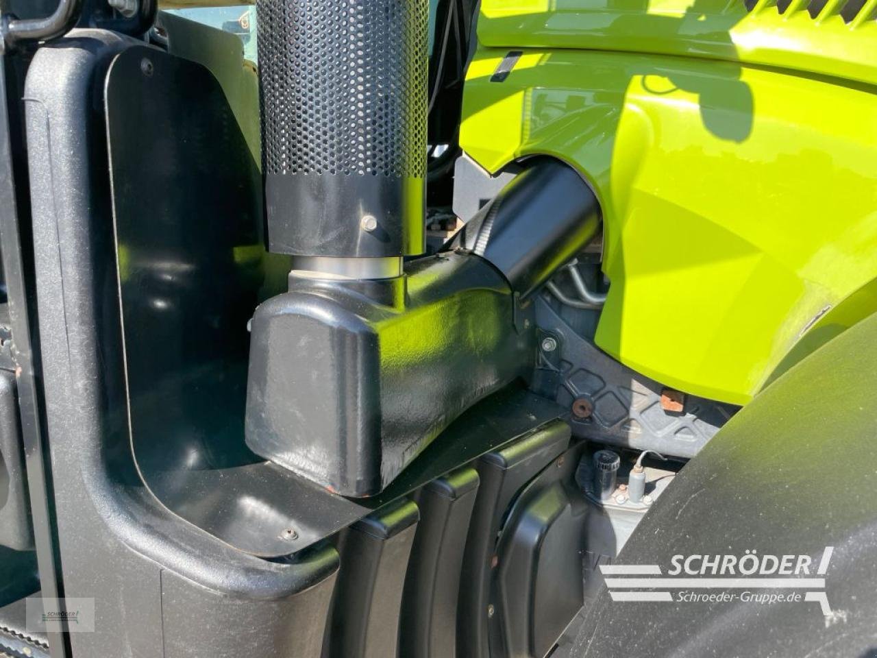 Traktor des Typs CLAAS AXION 920 CMATIC, Gebrauchtmaschine in Wildeshausen (Bild 19)