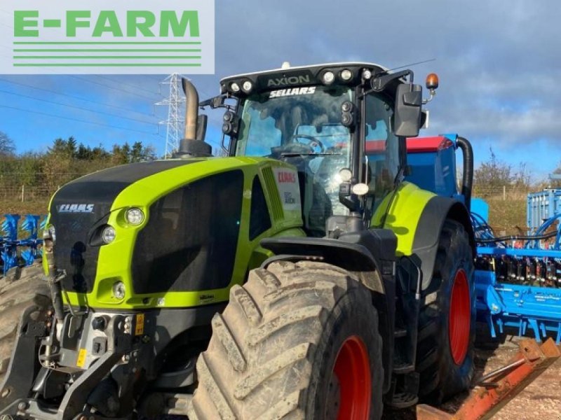 Traktor of the type CLAAS AXION 920, Gebrauchtmaschine in CUPAR (Picture 1)