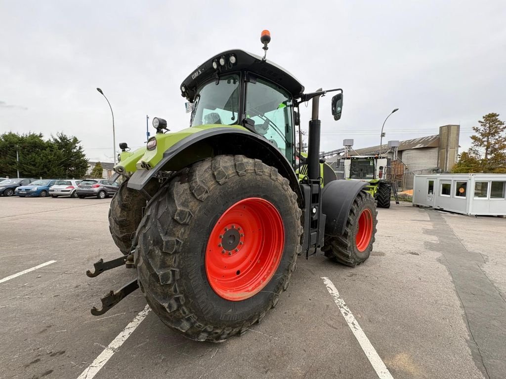 Traktor του τύπου CLAAS AXION 920, Gebrauchtmaschine σε SALEUX (Φωτογραφία 8)