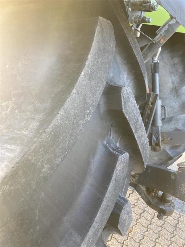 Traktor of the type CLAAS AXION 930 CMATIC CEBIS, Gebrauchtmaschine in Hinnerup (Picture 5)