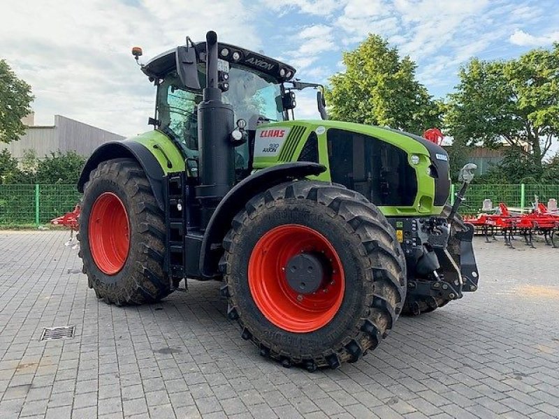 Traktor des Typs CLAAS AXION 930 CMATIC CEBIS, Vorführmaschine in Eppingen (Bild 3)