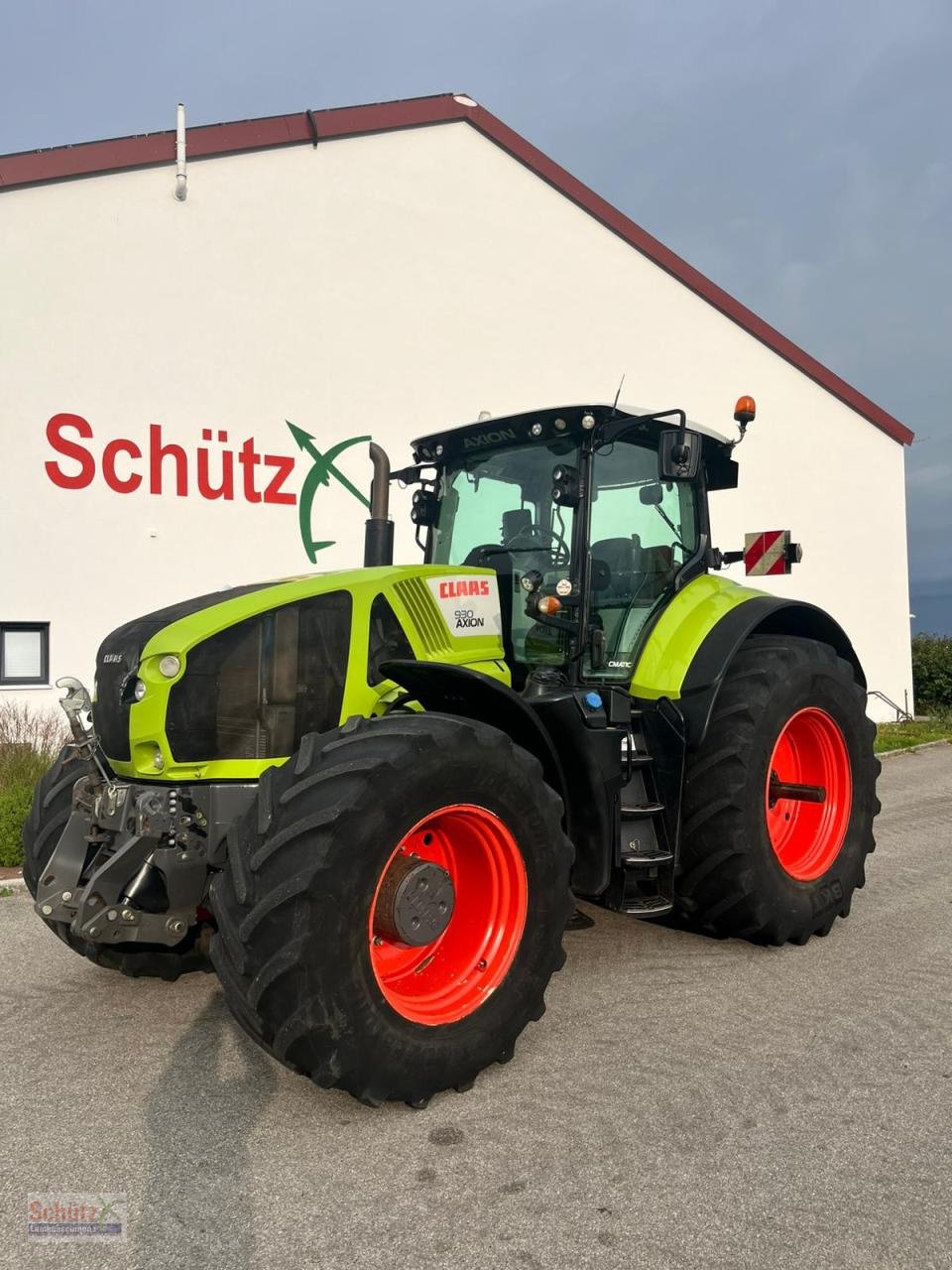 Traktor типа CLAAS Axion 930 CMATIC mit GPS S10 RTK, Frontzapfwelle und Frontkraftheber, Gebrauchtmaschine в Schierling (Фотография 1)