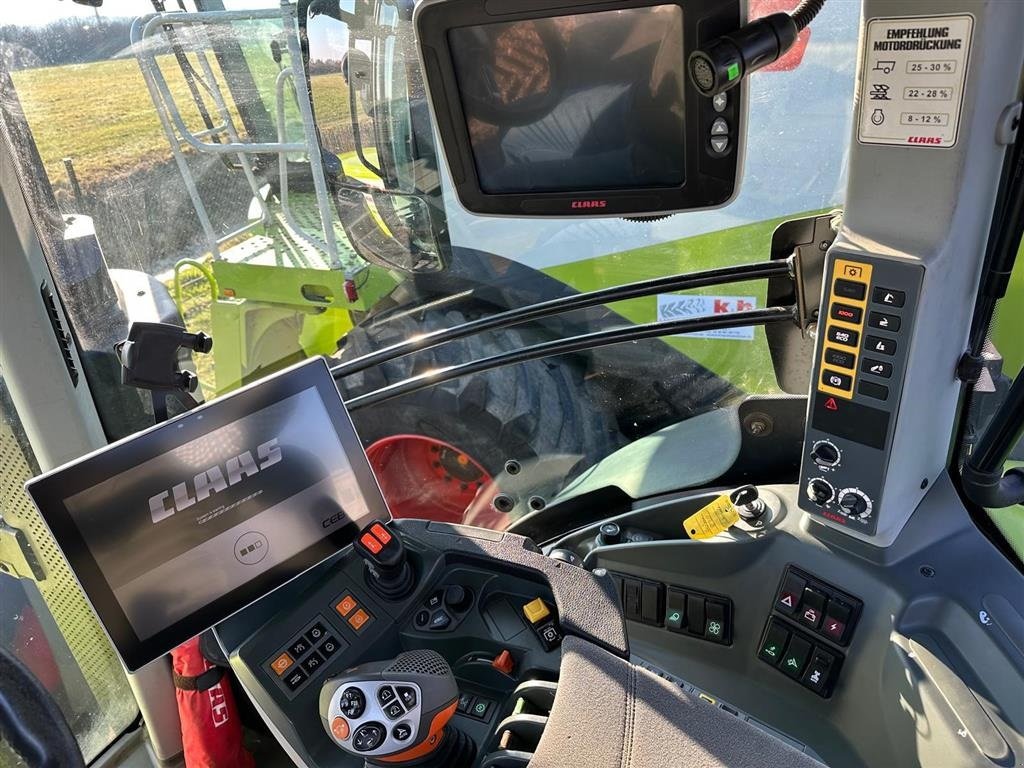 Traktor типа CLAAS Axion 930 CMatic Tør du give et bud? CSM og CEBIS ISOBUS GPS Auto Pilot RTK NET Telematics S10 Terminal., Gebrauchtmaschine в Kolding (Фотография 13)