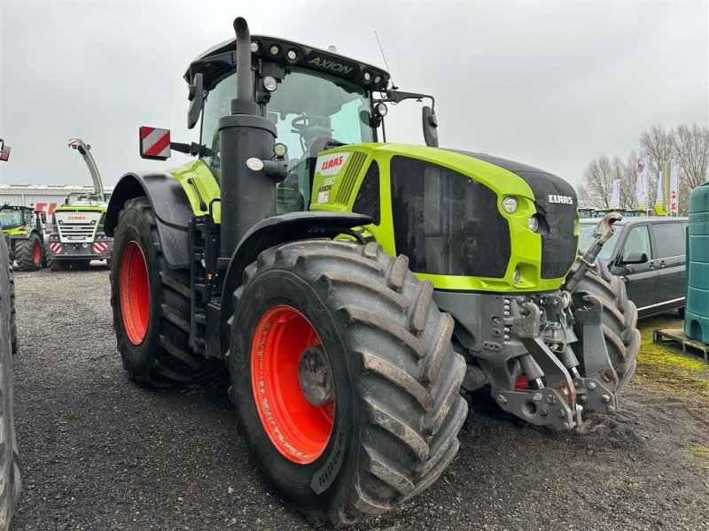 Traktor Türe ait CLAAS Axion 930 CMatic Tør du give et bud? CSM og CEBIS ISOBUS GPS Auto Pilot RTK NET Telematics S10 Terminal., Gebrauchtmaschine içinde Kolding (resim 1)
