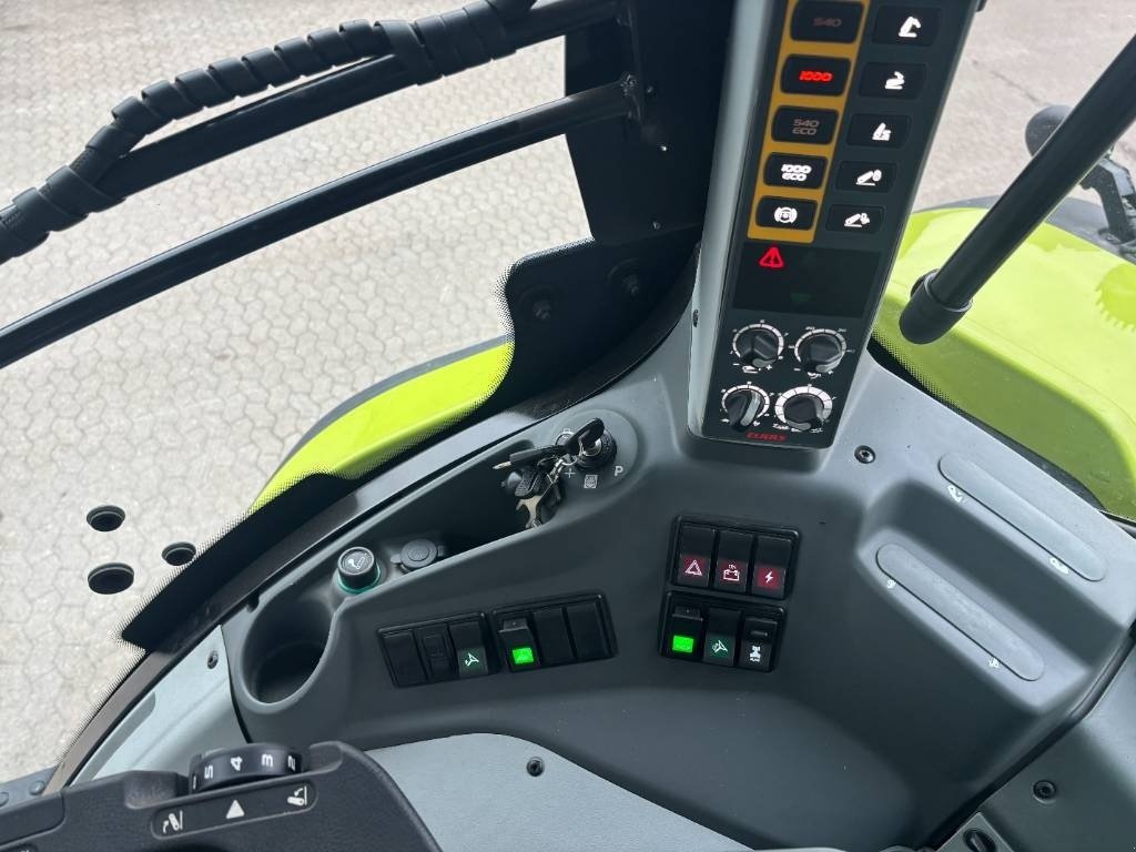 Traktor typu CLAAS Axion 930 Cmatic TT, Gebrauchtmaschine v Ribe (Obrázok 21)