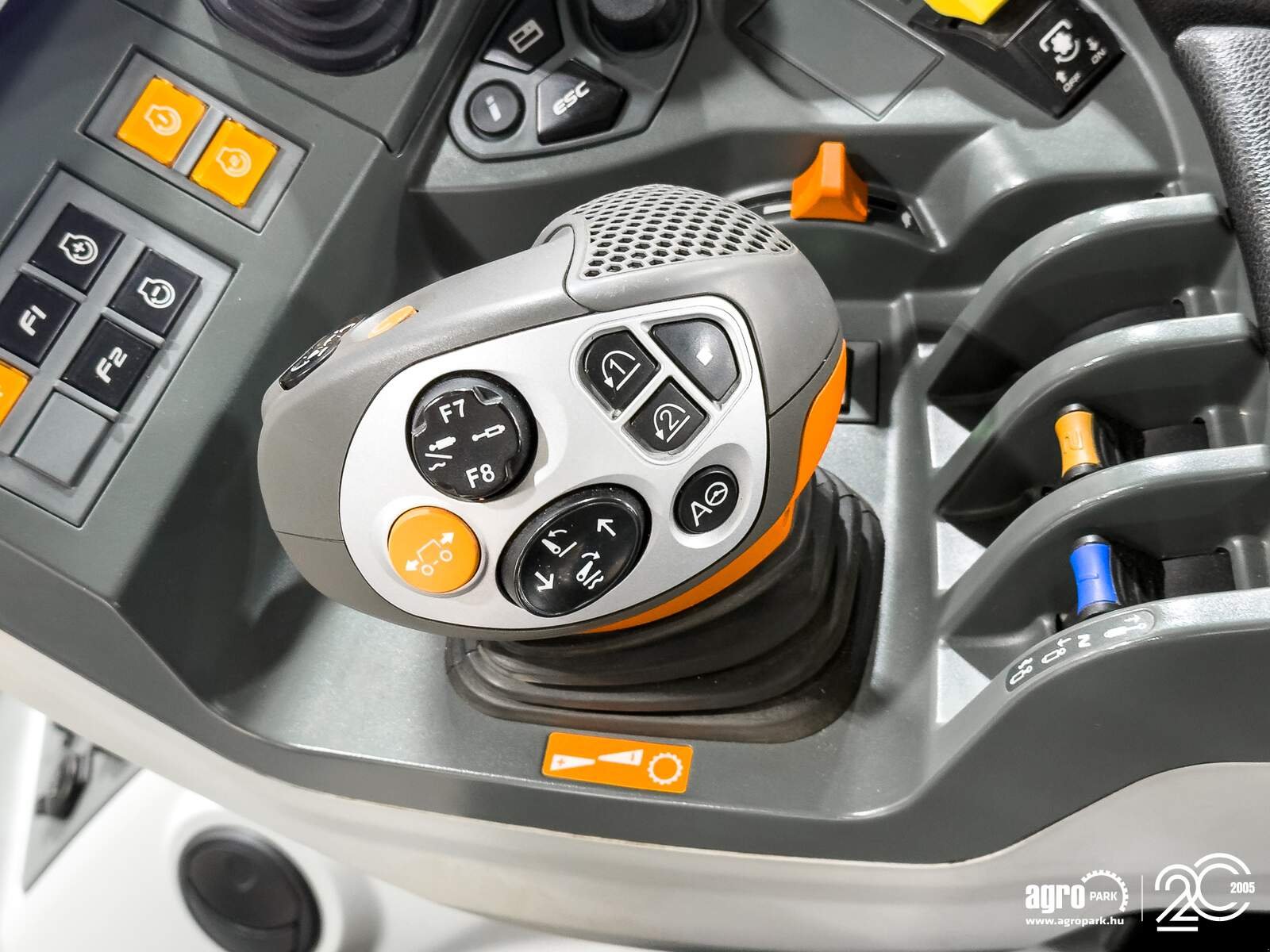 Traktor of the type CLAAS Axion 930, Gebrauchtmaschine in Csengele (Picture 13)