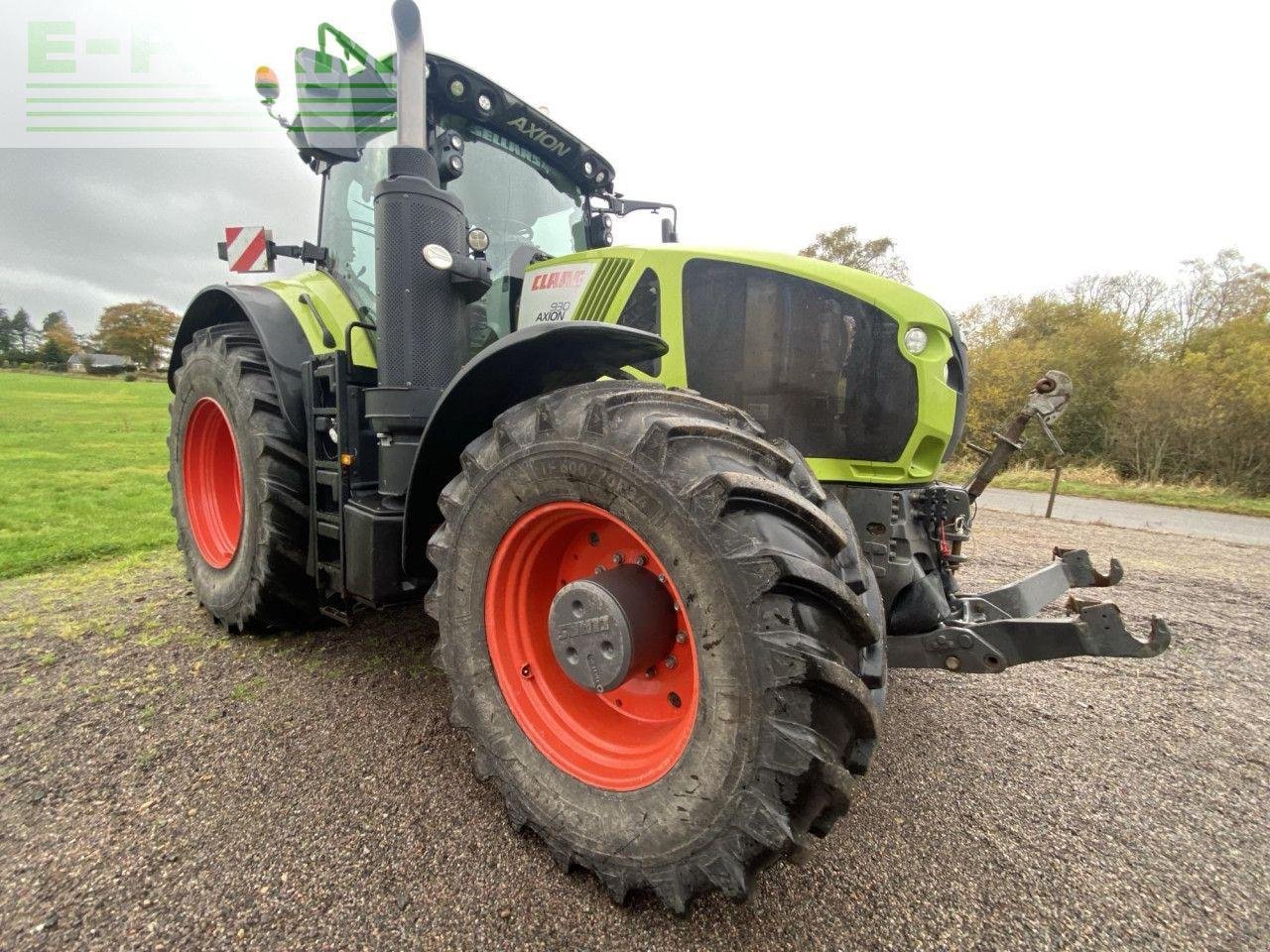 Traktor типа CLAAS AXION 930, Gebrauchtmaschine в FORRES (Фотография 3)