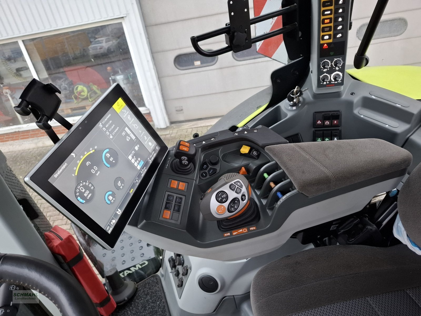 Traktor Türe ait CLAAS AXION 930, Gebrauchtmaschine içinde Oldenburg in Holstein (resim 7)