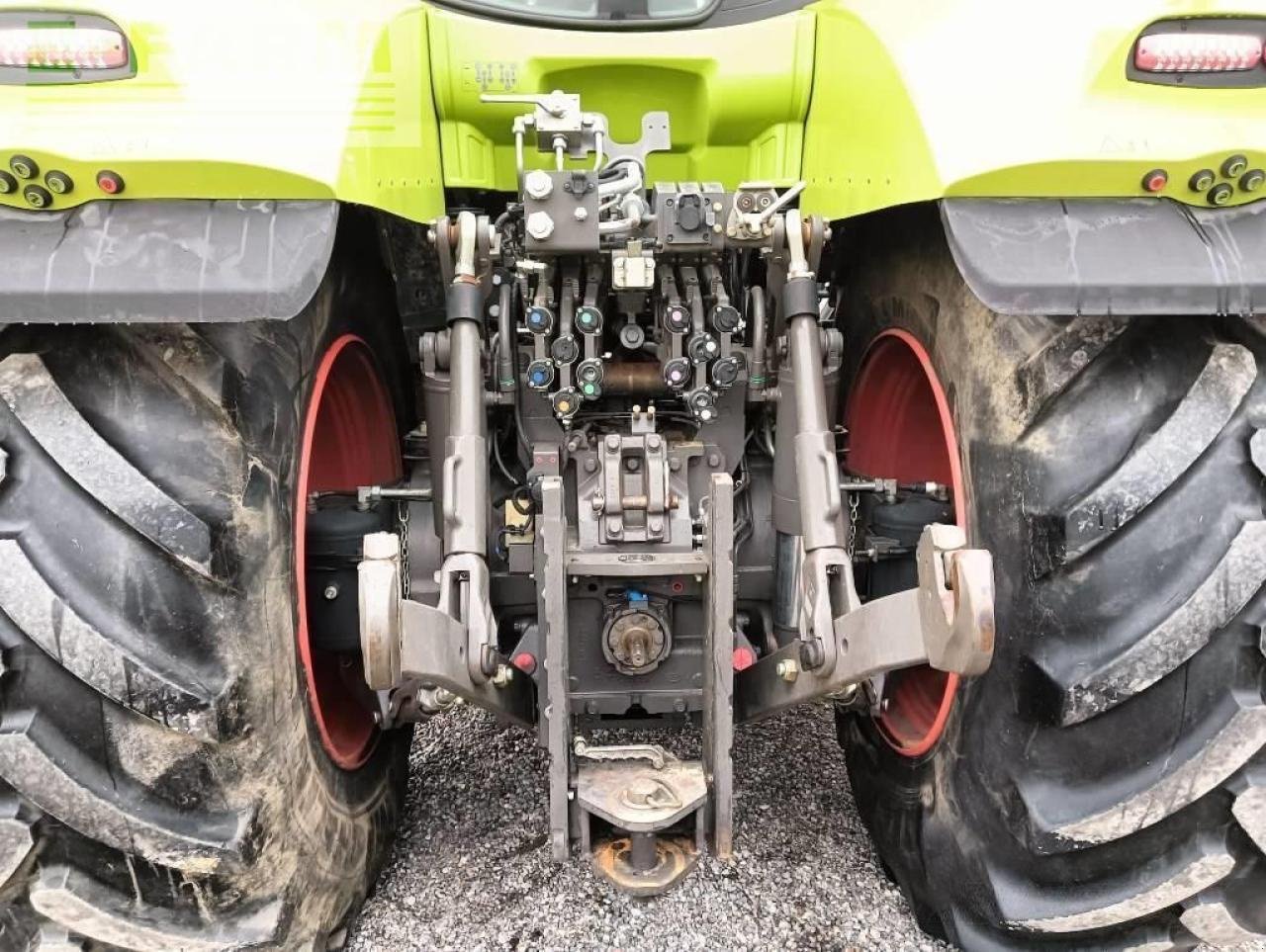 Traktor Türe ait CLAAS axion 940 cmatic, Gebrauchtmaschine içinde LENO (resim 15)