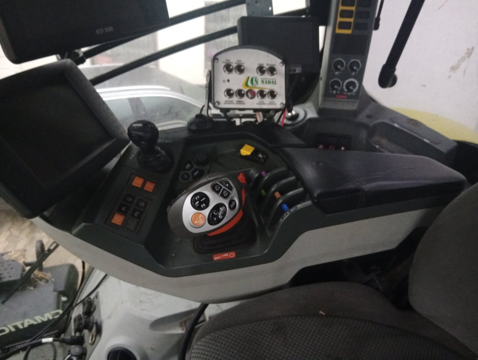 Traktor za tip CLAAS AXION 950 CMATIC CEBIS, Gebrauchtmaschine u Amstetten (Slika 5)