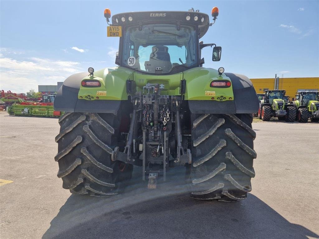 Traktor a típus CLAAS Axion 950 CMatic CMATIC CEBIS Terminal S10 RTK signal. GPS. Front lift. Foraksel og kabine afjedring. Vi giver 50 timers reklamationsret i DK., Gebrauchtmaschine ekkor: Kolding (Kép 3)