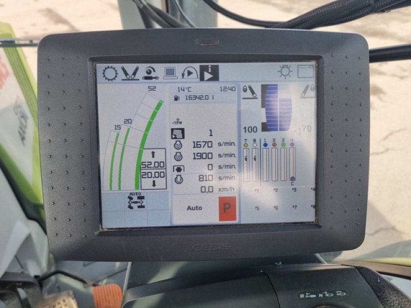 Traktor des Typs CLAAS Axion 950 CMatic GPS. Auto Steering klar. Frontlift. Foraksel og kabine affjedring. Luftbremser. Hitch krog., Gebrauchtmaschine in Kolding (Bild 11)