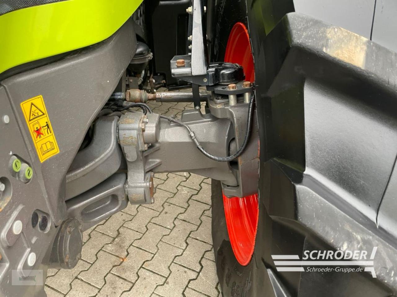 Traktor des Typs CLAAS AXION 950 CMATIC RTK, Gebrauchtmaschine in Wildeshausen (Bild 9)
