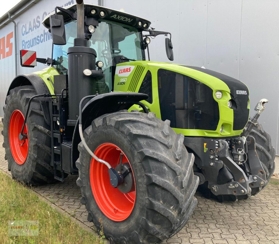 Traktor от тип CLAAS Axion 950 CMATIC, Gebrauchtmaschine в Schwülper (Снимка 8)