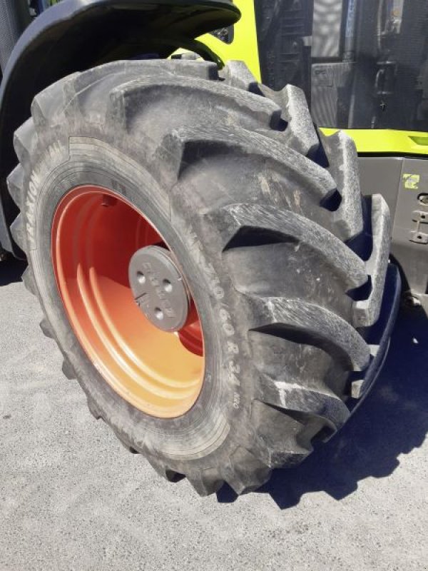 Traktor van het type CLAAS AXION 950, Gebrauchtmaschine in Grimma (Foto 14)
