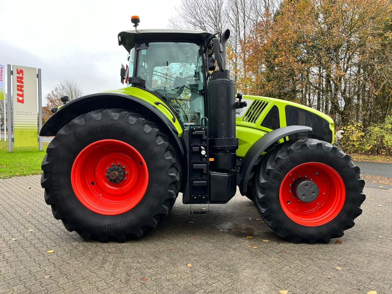 Traktor of the type CLAAS AXION 960 CEBIS, Gebrauchtmaschine in Tim (Picture 8)