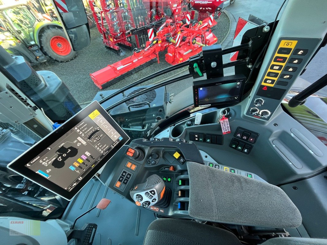 Traktor типа CLAAS AXION 960 CMATIC CEBIS BLACK EDITION, RDA, MAXI CARE 2027, Lenksystem, nur 1.838 h !, Gebrauchtmaschine в Neerstedt (Фотография 17)