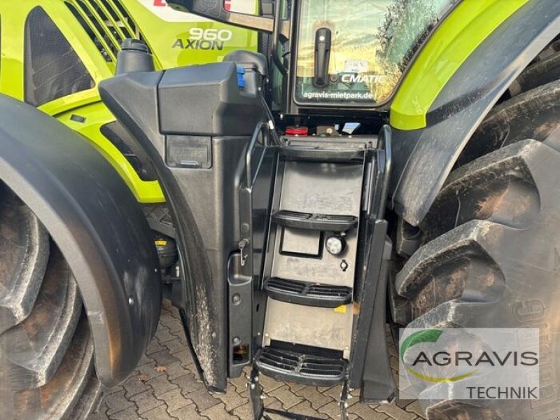 Traktor of the type CLAAS AXION 960 CMATIC CEBIS, Gebrauchtmaschine in Meppen (Picture 7)