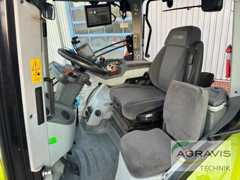 Traktor of the type CLAAS AXION 960 CMATIC CEBIS, Gebrauchtmaschine in Meppen (Picture 15)