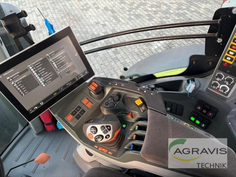 Traktor of the type CLAAS AXION 960 CMATIC CEBIS, Gebrauchtmaschine in Meppen (Picture 18)