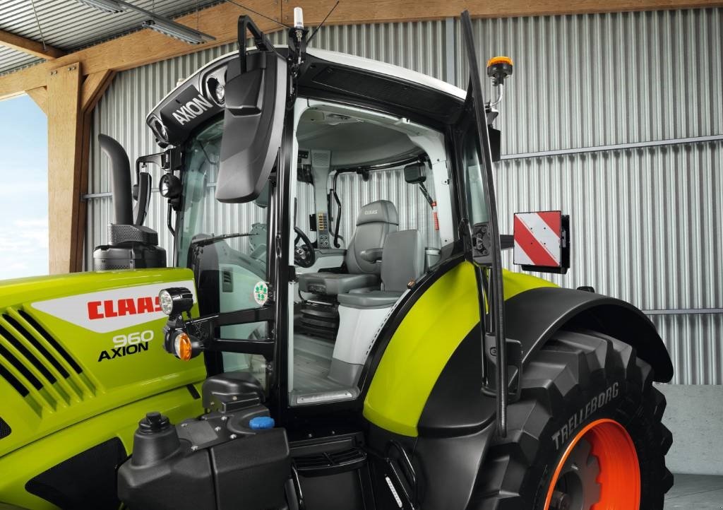 Traktor typu CLAAS Axion 960 cmatic, Gebrauchtmaschine w Brønderslev (Zdjęcie 12)