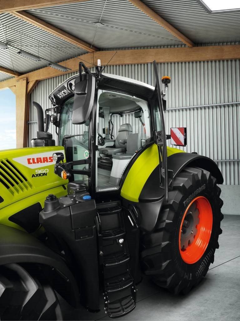 Traktor typu CLAAS Axion 960 cmatic, Gebrauchtmaschine w Brønderslev (Zdjęcie 11)