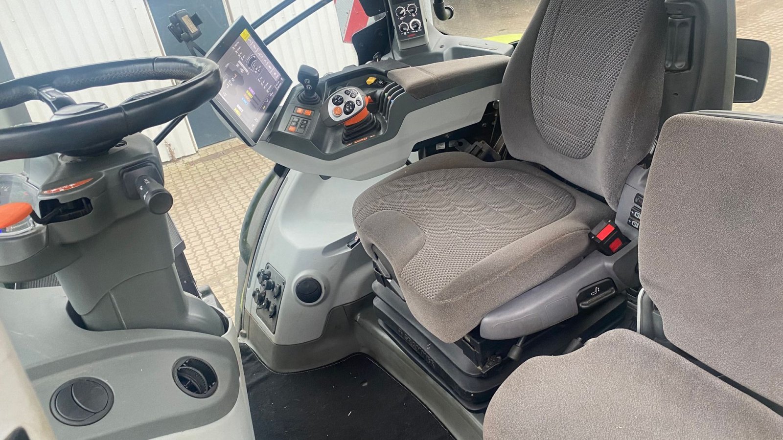 Traktor typu CLAAS Axion 960 CMATIC, Gebrauchtmaschine w Skærbæk (Zdjęcie 3)