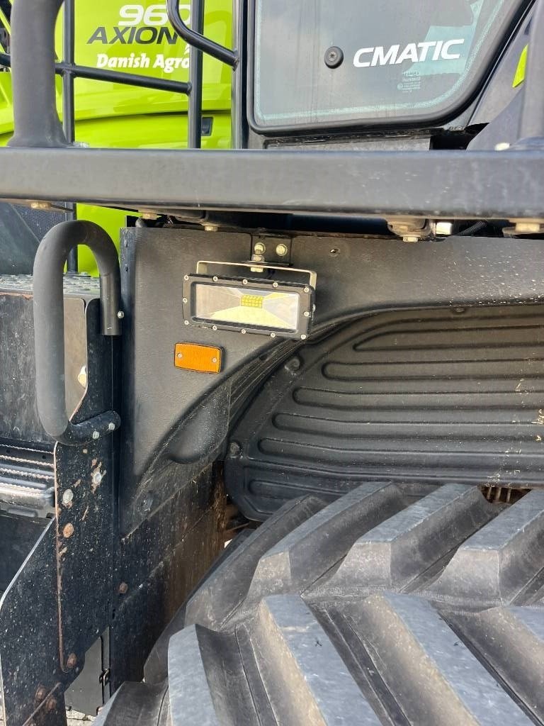 Traktor van het type CLAAS AXION 960TT, Gebrauchtmaschine in Ringe (Foto 10)