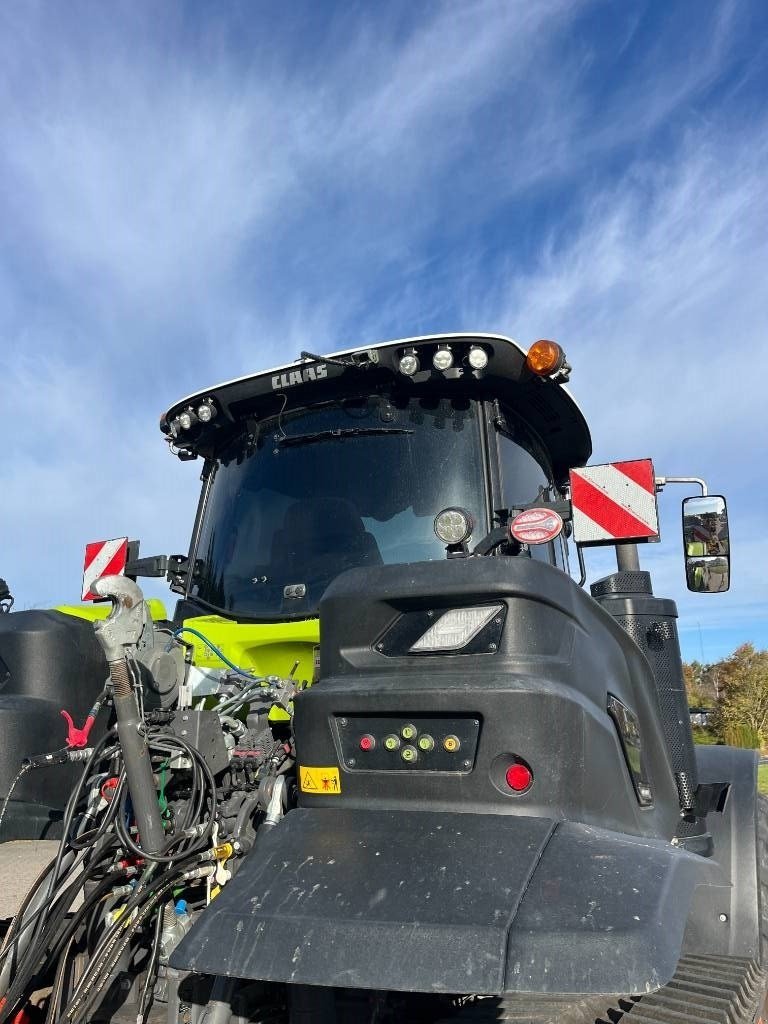 Traktor van het type CLAAS AXION 960TT, Gebrauchtmaschine in Ringe (Foto 22)