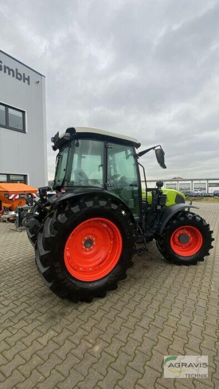 Traktor des Typs CLAAS AXOS 2.105 ADVANCED, Neumaschine in Kottenheim (Bild 2)
