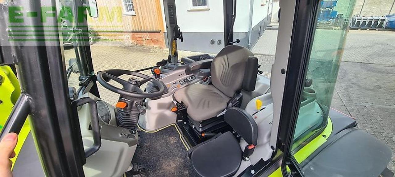 Traktor typu CLAAS axos 240 advanced mit klima fl 80c, hydr. wendeschaltung/powershuttle und lastschaltung, Gebrauchtmaschine v WALDKAPPEL-BISCHHAUSEN (Obrázek 9)