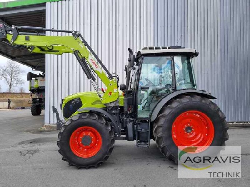 Traktor typu CLAAS AXOS 240 ADVANCED, Gebrauchtmaschine w Lage (Zdjęcie 2)