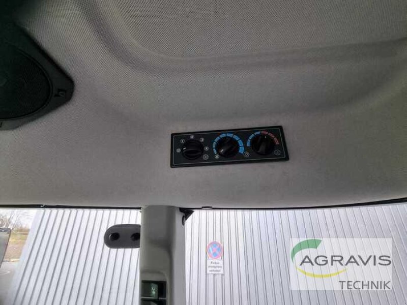 Traktor typu CLAAS AXOS 240 ADVANCED, Gebrauchtmaschine w Lage (Zdjęcie 13)