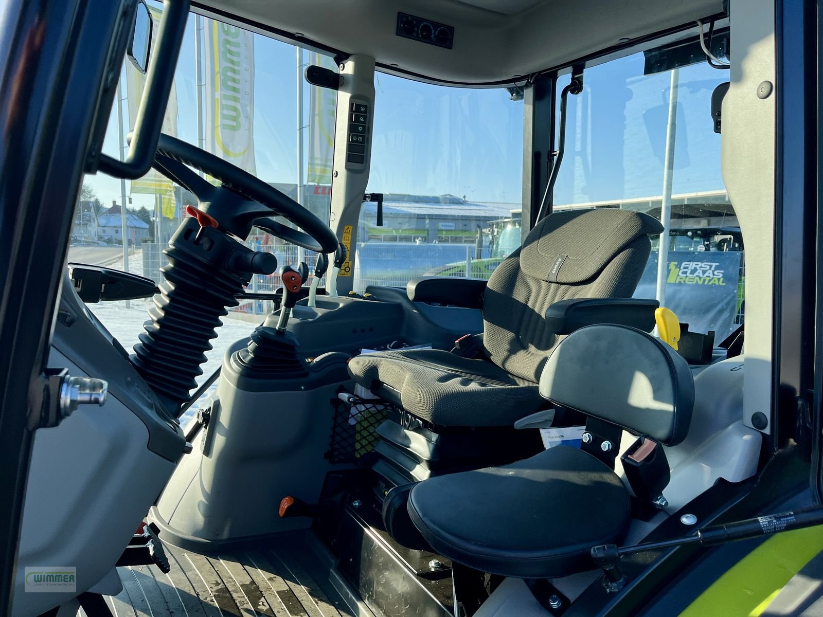 Traktor des Typs CLAAS AXOS 240 / LASTSCHALT (AXOS 200), Neumaschine in Kematen (Bild 11)