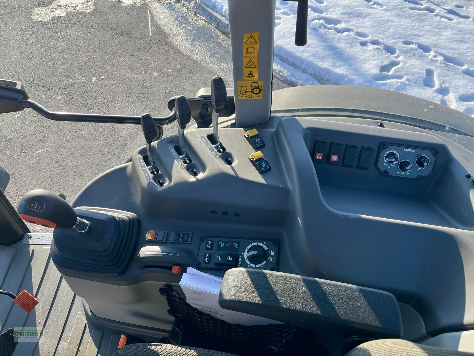 Traktor Türe ait CLAAS Axos 240, Neumaschine içinde Kematen (resim 13)