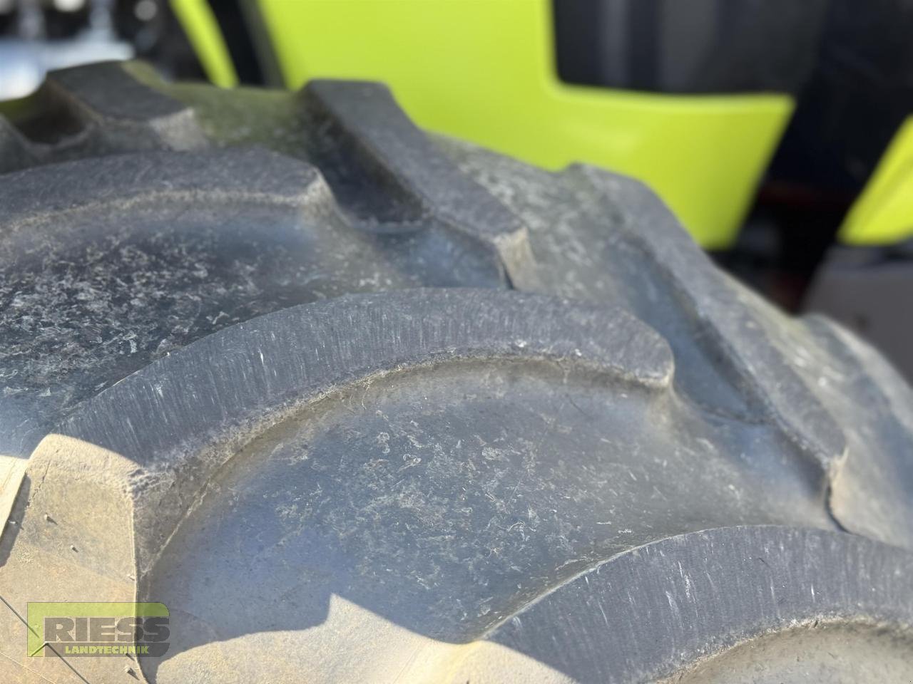 Traktor от тип CLAAS AXOS 310 CL A22 Quicke A46 Sauter FHZ, Gebrauchtmaschine в Homberg/Ohm - Maulbach (Снимка 18)