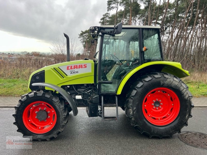 Traktor от тип CLAAS Axos 310 **nur 3180 Stunden**, Gebrauchtmaschine в Marl (Снимка 2)