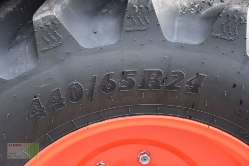 Traktor des Typs CLAAS AXOS  3.105 mit  FL 100 C, Neumaschine in Volkenschwand (Bild 9)