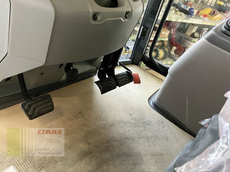 Traktor des Typs CLAAS AXOS 3.105, Neumaschine in Gefrees (Bild 21)