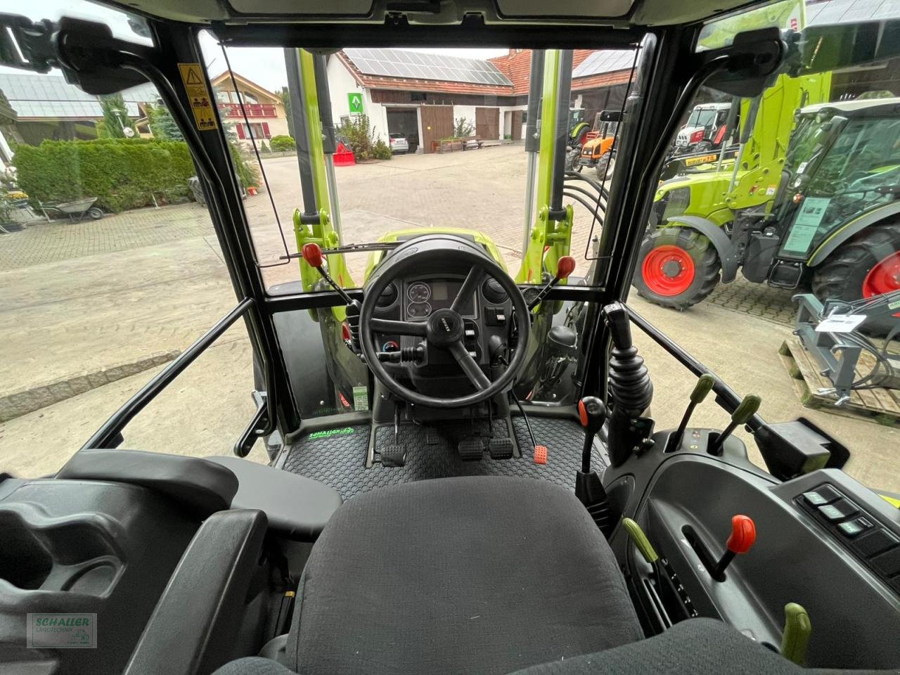 Traktor of the type CLAAS Axos 310c, Frontlader, FHZ, Drulu, sehr gepflegt, Gebrauchtmaschine in Geiselhöring (Picture 10)