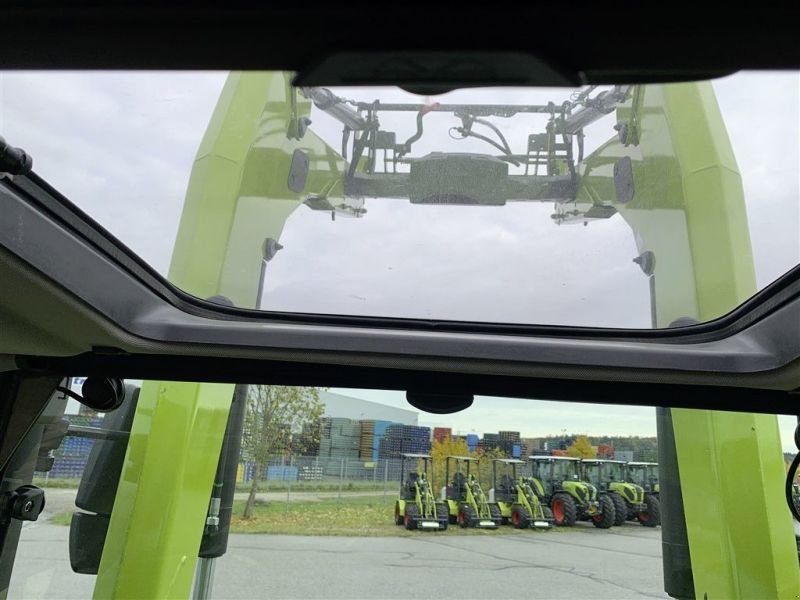 Traktor des Typs CLAAS AXOS 3.120, Vorführmaschine in Grabenstätt/Erlstätt (Bild 18)