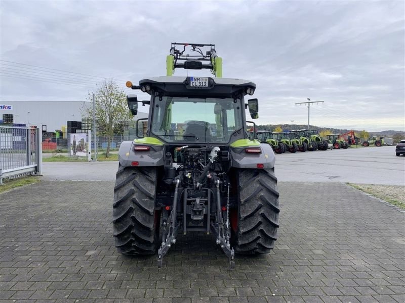 Traktor des Typs CLAAS AXOS 3.120, Vorführmaschine in Grabenstätt/Erlstätt (Bild 4)