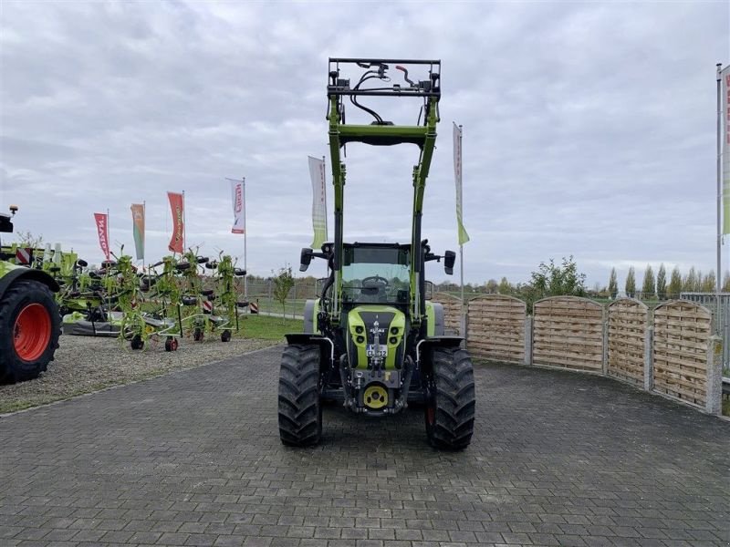 Traktor des Typs CLAAS AXOS 3.120, Vorführmaschine in Grabenstätt/Erlstätt (Bild 2)