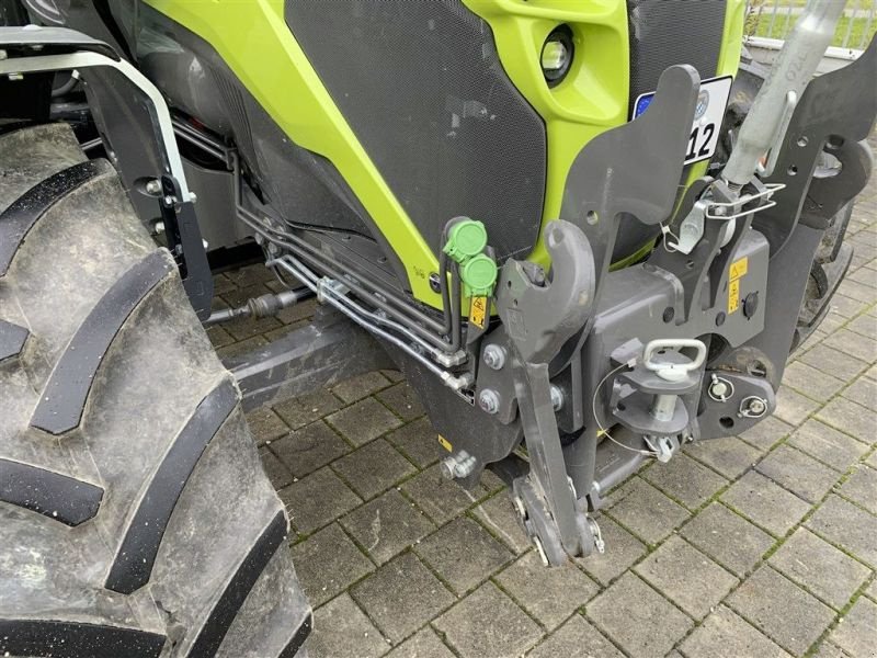 Traktor des Typs CLAAS AXOS 3.120, Vorführmaschine in Grabenstätt/Erlstätt (Bild 9)