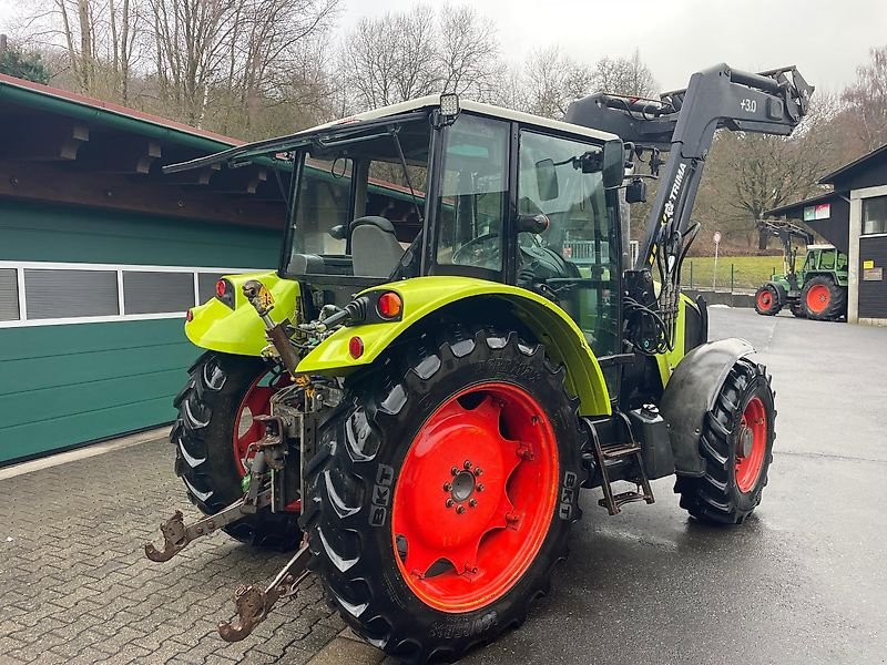 Traktor типа CLAAS AXOS 320 A Allradtraktor Frontlader Druckluft Niedrigkabine ä 310 330 340, Gebrauchtmaschine в Niedernhausen OT Engenhahn (Фотография 4)