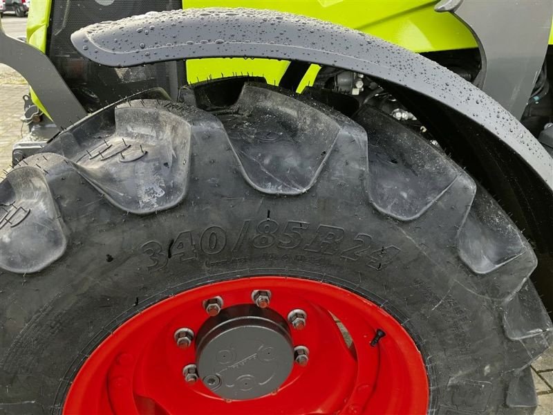 Traktor van het type CLAAS AXOS 320 CL, Gebrauchtmaschine in Töging a. Inn (Foto 16)