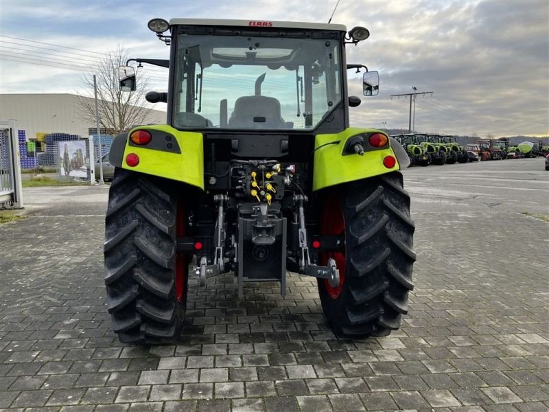 Traktor van het type CLAAS AXOS 320 CL, Gebrauchtmaschine in Töging a. Inn (Foto 5)