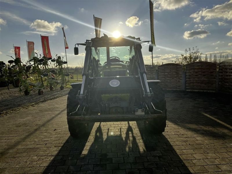 Traktor van het type CLAAS AXOS 320 CL, Gebrauchtmaschine in Töging a. Inn (Foto 2)