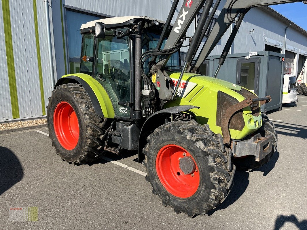 Traktor типа CLAAS AXOS 320 CX, Frontlader MX U10, Gebrauchtmaschine в Westerstede (Фотография 4)
