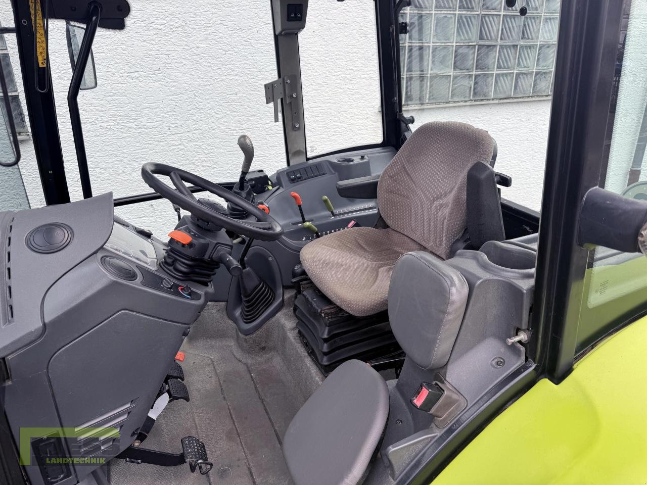 Traktor tipa CLAAS AXOS 320 CX Stoll FZ 20, Gebrauchtmaschine u Homberg/Ohm - Maulbach (Slika 21)